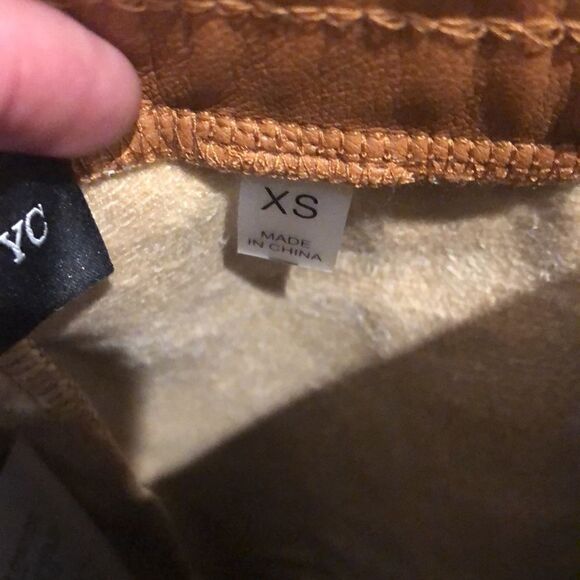 Bagatelle NYC camel leather flare leg pants XS NWT - Picture 4 of 5
